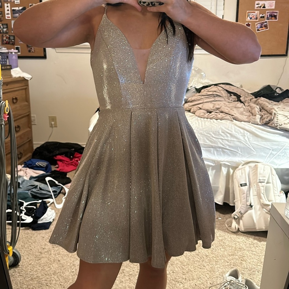 Rose gold glittery poofy short dress back scoop